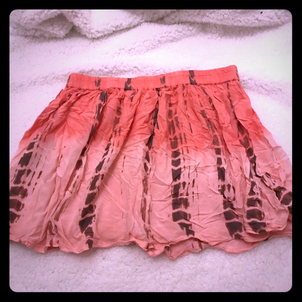 Sweet pink mini flow skirt